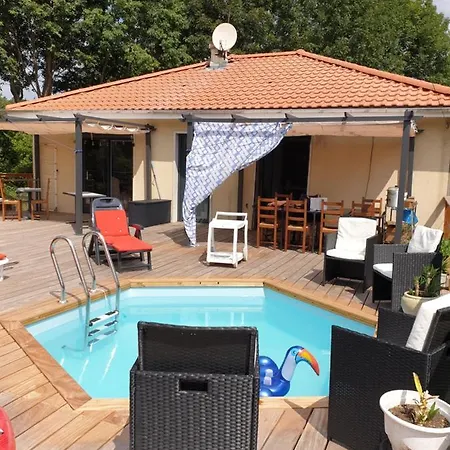 Homestay Brigitte Carbonnel Aydat