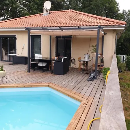 Homestay Brigitte Carbonnel Aydat