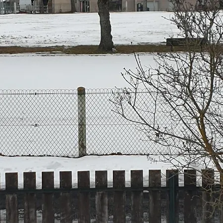 홈스테이 Brigitte Carbonnel